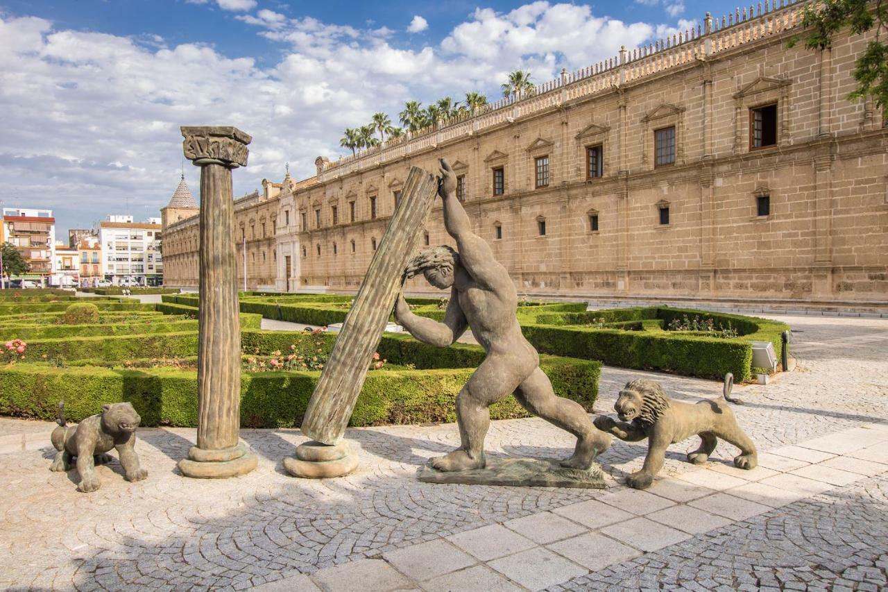 Murallas De Sevilla Apartamento Con Garaje 4 Pax Exterior photo